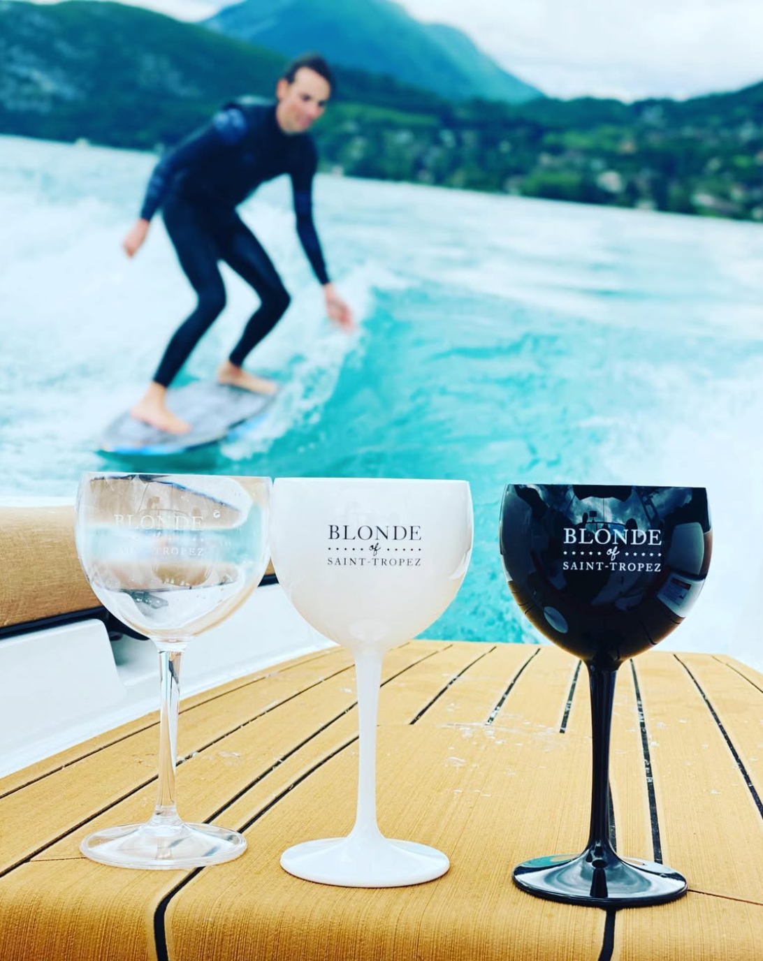 Blonde of Saint-Tropez – Champagne &amp; Vins(depuis avril 2022)